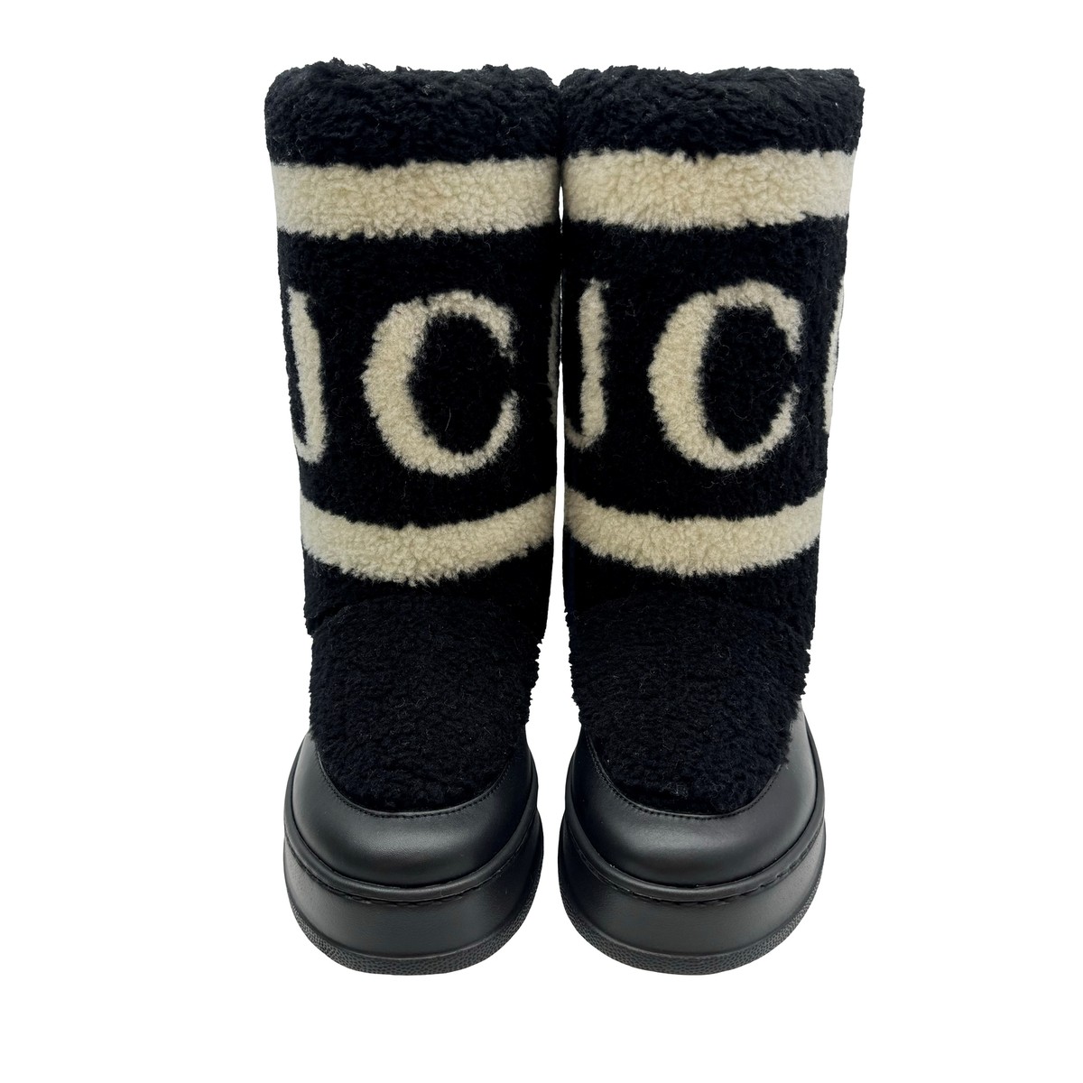 Auth GUCCI Logo Unused Short Fur Boots Size:36.5 US:6.5 Auth GUCCI Logo Unused Short Fur Boots Size:36.5 US:6.5