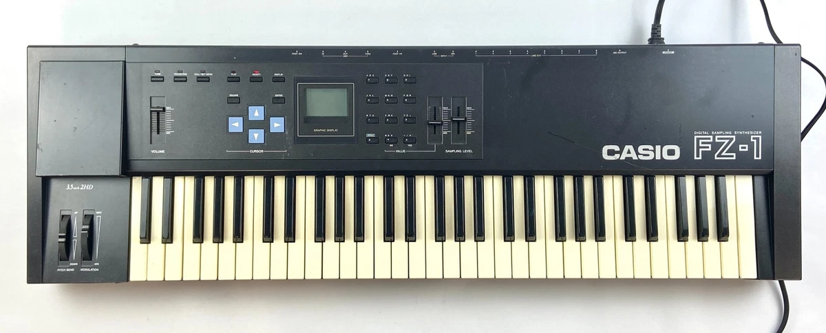 Casio Dygital Sampling Synthesizer Keyboard FZ-1 USED