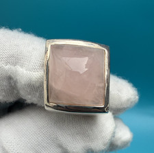 Lovely Sterling Silver Ring with Pink Quartz Gemstone