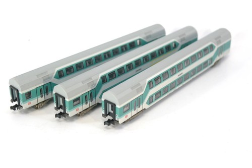 Drei Minitrix 13770&13771 Doppelstock Personenwagen 1 2.Kl.DB. Gebraucht. Spur N | Condition: Used