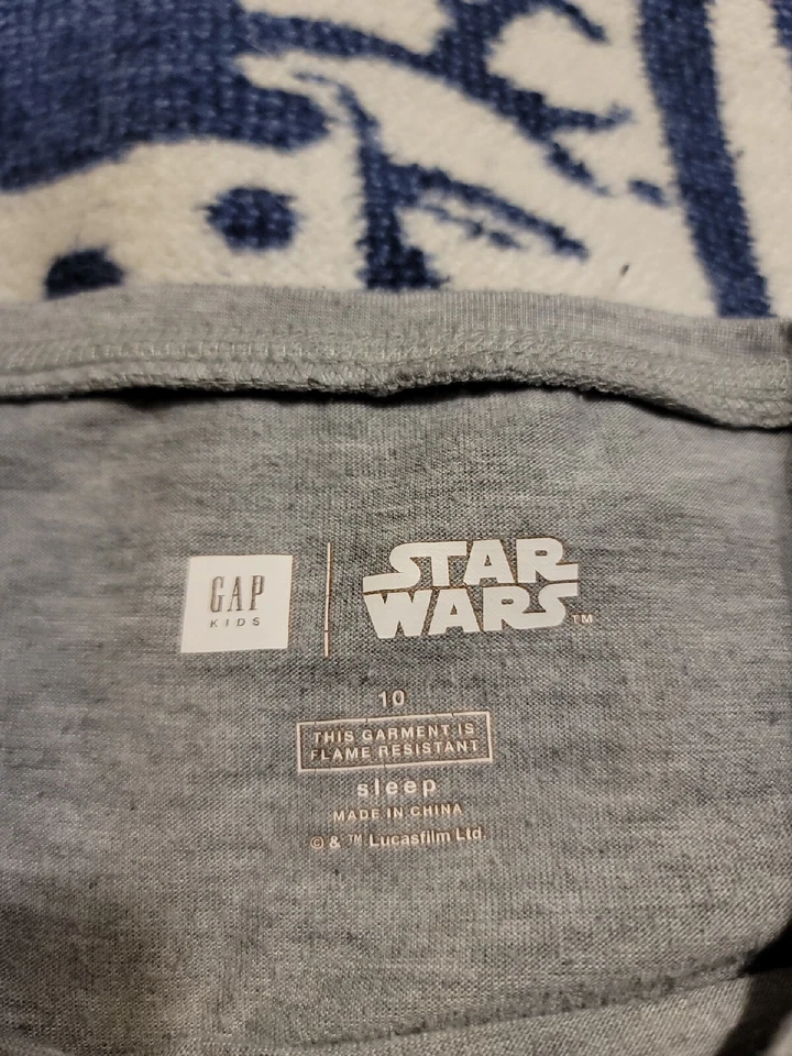 Gap Star Wars Gray Girls T Shirt Darth Vader Size 10 Sleepshirt Graphic - Image 3 of 4