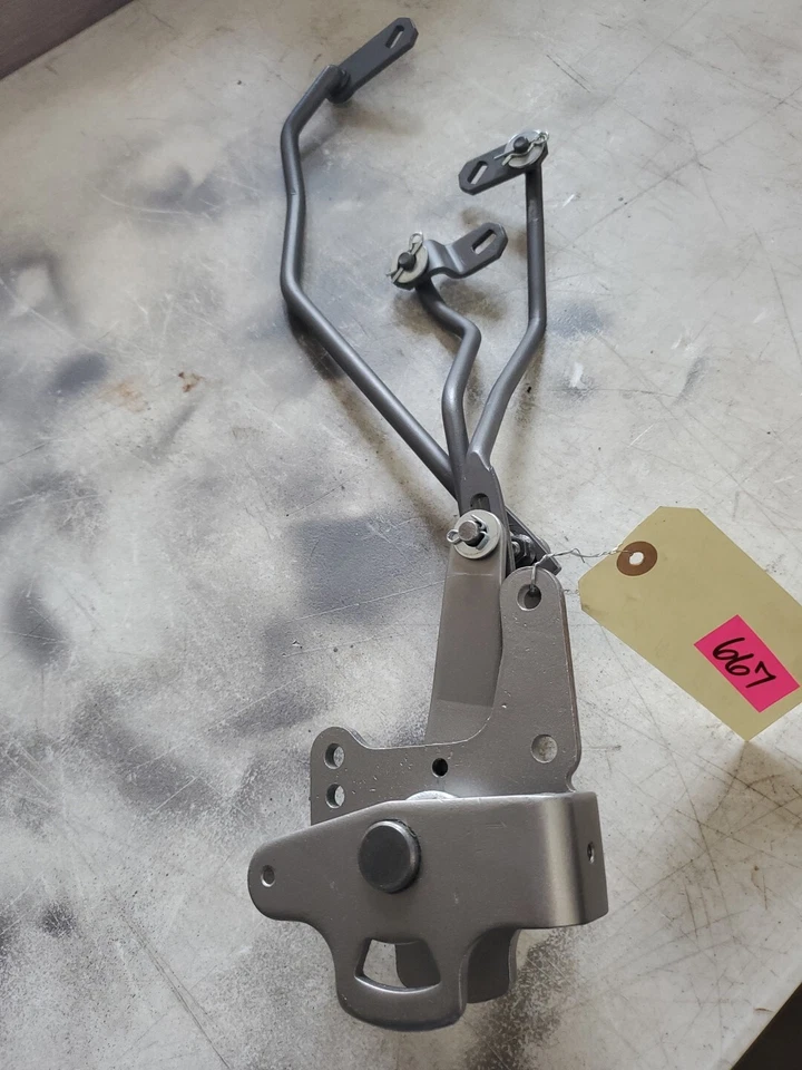 Conjunto de palanca de cambios de 4 velocidades Ford Fairlane 1968 fabricante de equipos originales reconstruido por Bill Heeley Foto 2 de 4