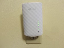 TP-Link AC750 WiFi Extender with Ethernet Port, Dual Band 5GHz/2.4GHz, RE220
