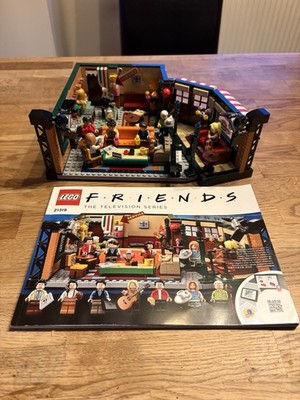 LEGO Ideas und Icons #Friends Central Perk Café & Apartment