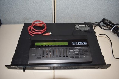 Roland D-110 Sound Module with PG-10 Programmer Vintage 
