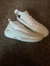 Way of Wade 808 3 Ultra V2 Baby Blue size 10 used once perfect condition no box