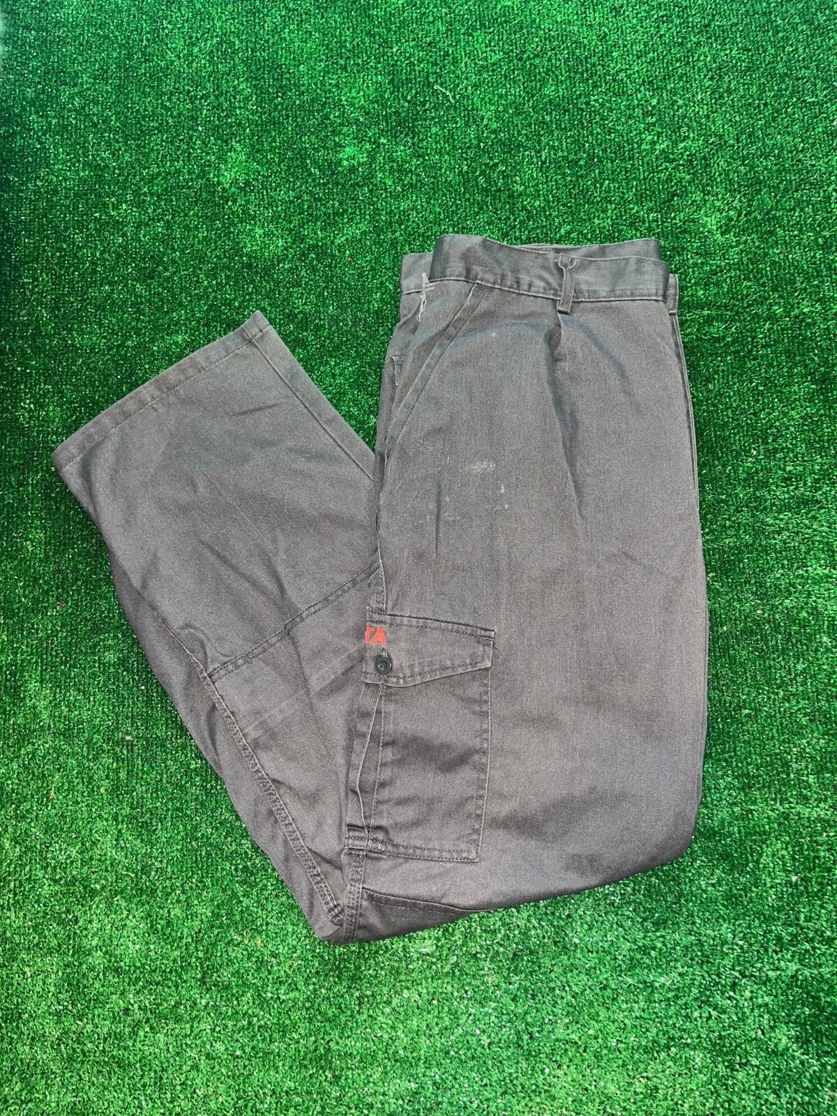 Dickies 00s vintage cargo trousers, size 38R