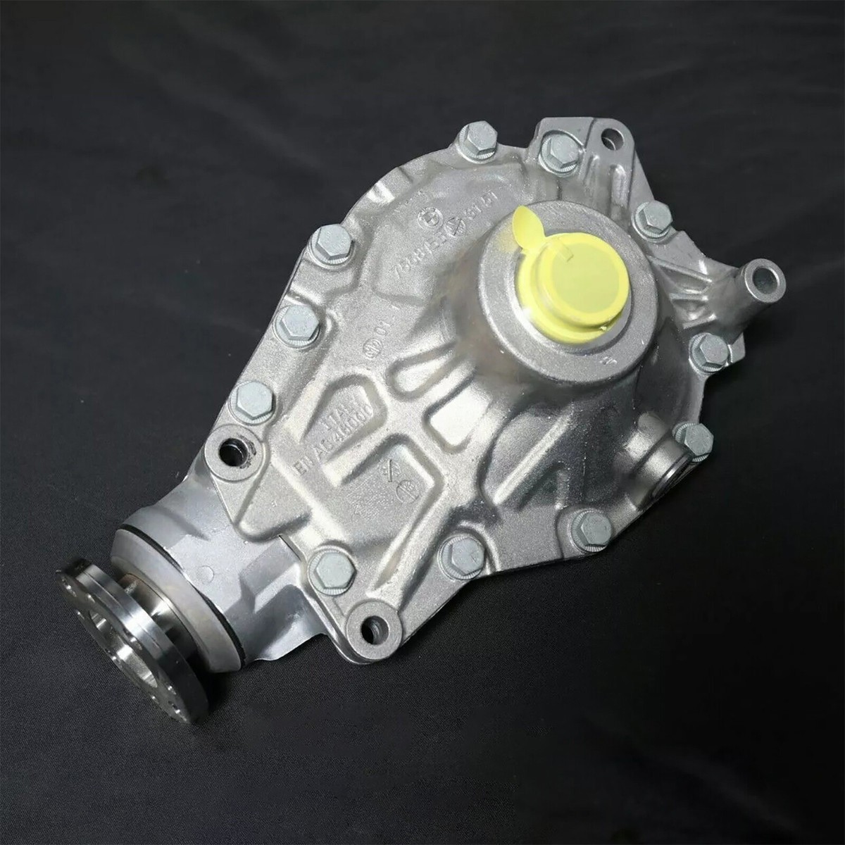 31507934393 G07 Differential Front Axle Transmission 3.38 Ratio