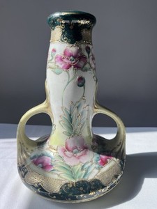 Japanese Noritake Porcelain Hand Painted Poppy Flower Vase 1800s-1900s