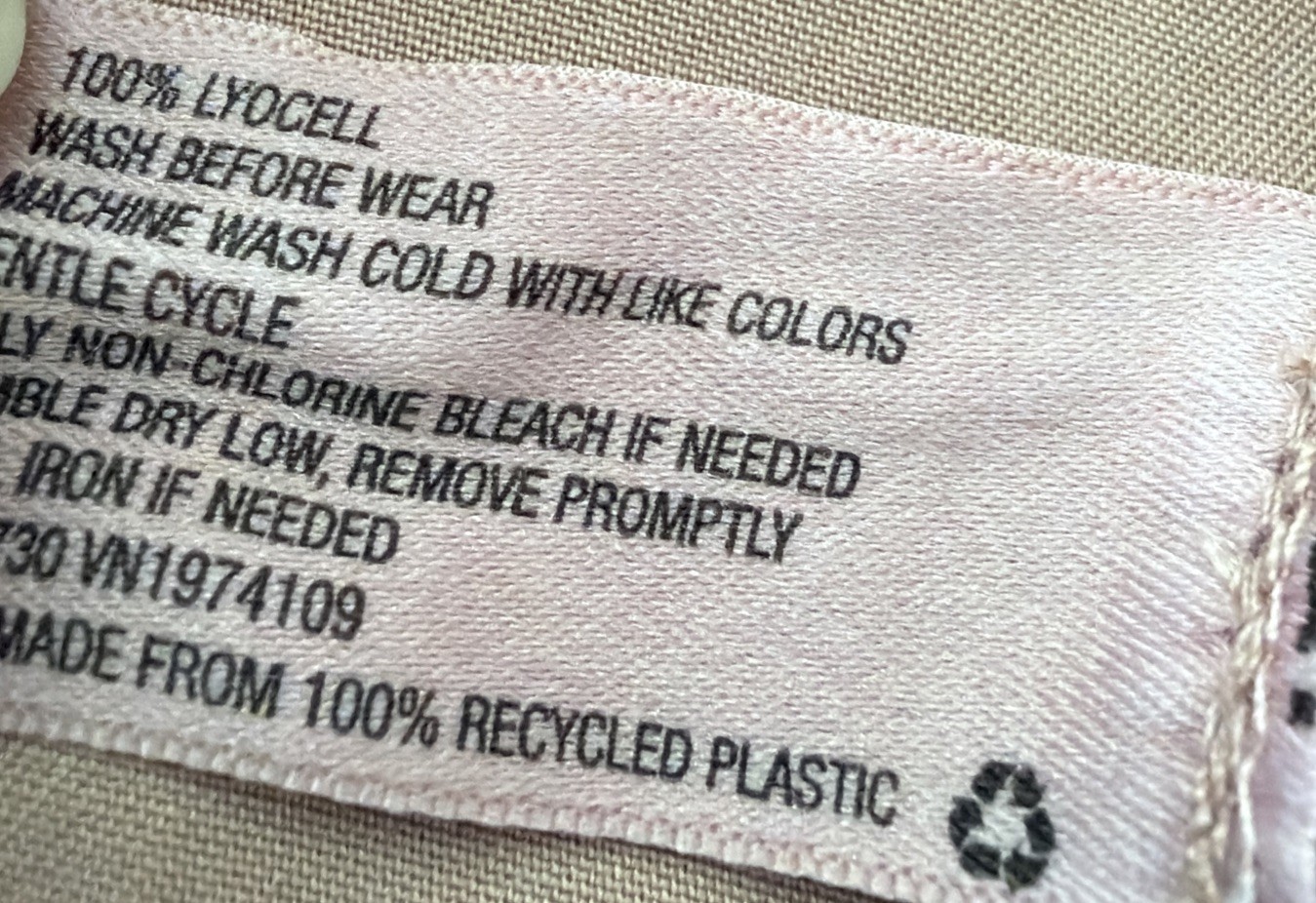 Universal Threads Women's Medium Pink Button Down… - image 6