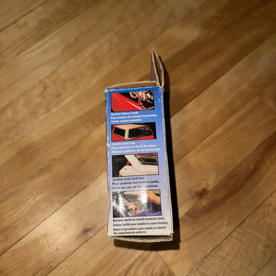 Sistema de anclaje universal Highland paquete de dos #13400 ojales extraíbles Foto 2 de 4