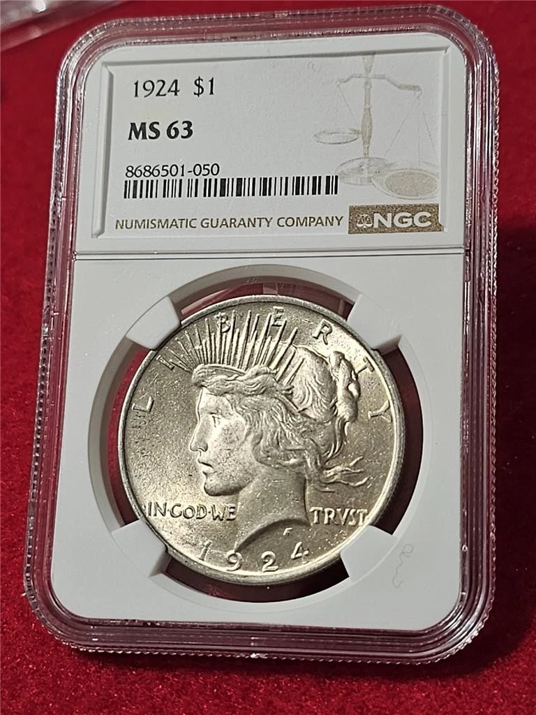 Uncirculated Silver 1924 Year Peace Dollars (1921-1935) for sale