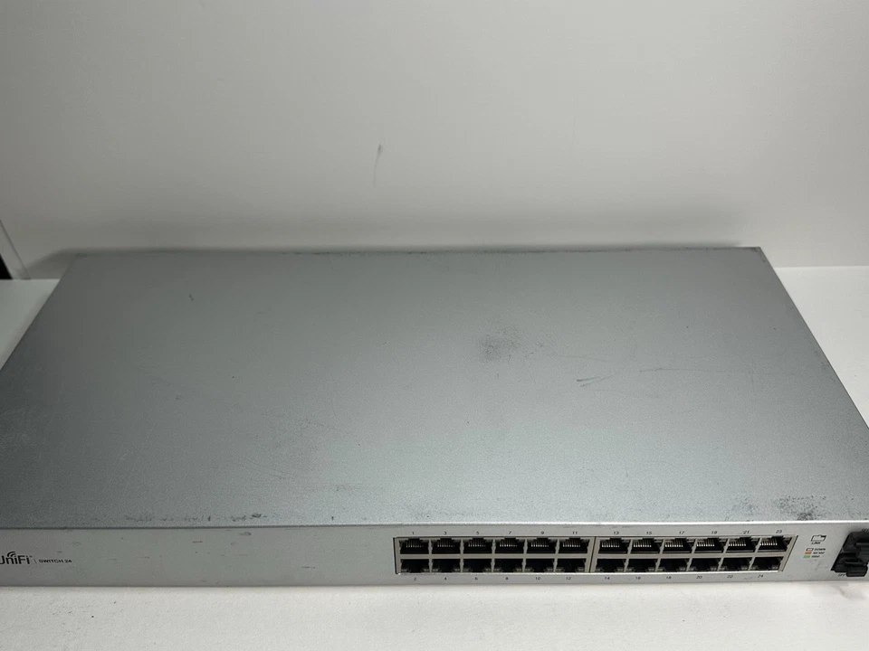 Conmutador Ethernet Gigabit Ubiquiti US-24 UNIFI 24 puertos - ENVÍO GRATUITO Foto 2 de 4
