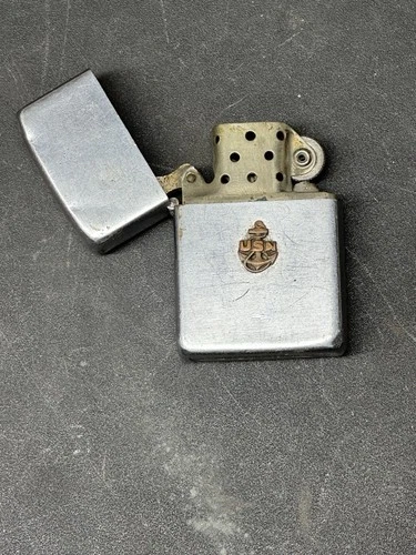 WW2 Theater Made USN US Navy Anchor Insignia  Zippo Lighter