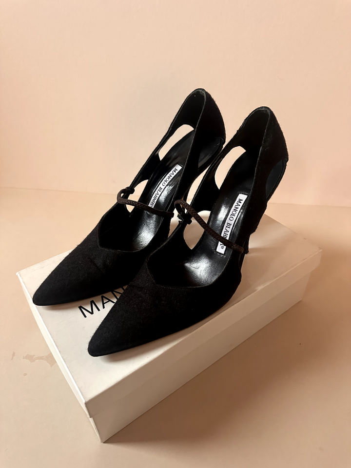 Manolo Blahnik Shoes Vintaged Heels 2001/02 Black EU 37 | eBay UK