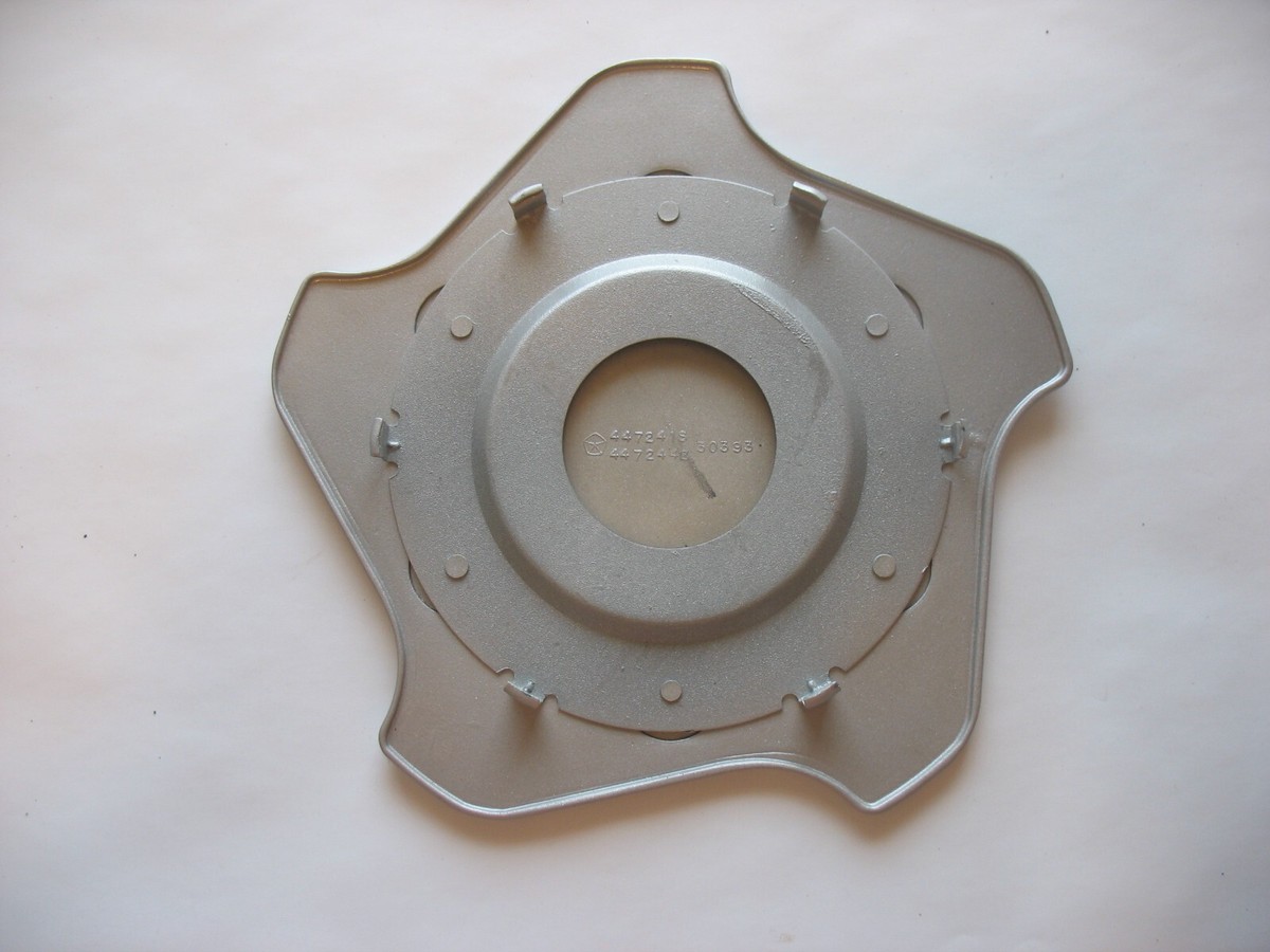 NEW NOS MOPAR #4472418 #4472442 WHEEL CENTER CAP 1992 93 94 NEW NOS MOPAR #4472418 #4472442 WHEEL CENTER CAP 1992 93 94