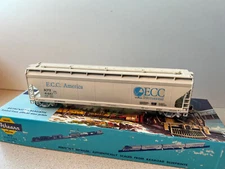 Accurail HO ACF 3-Bay Cov. Hopper ECC America ACFX #41661 OB