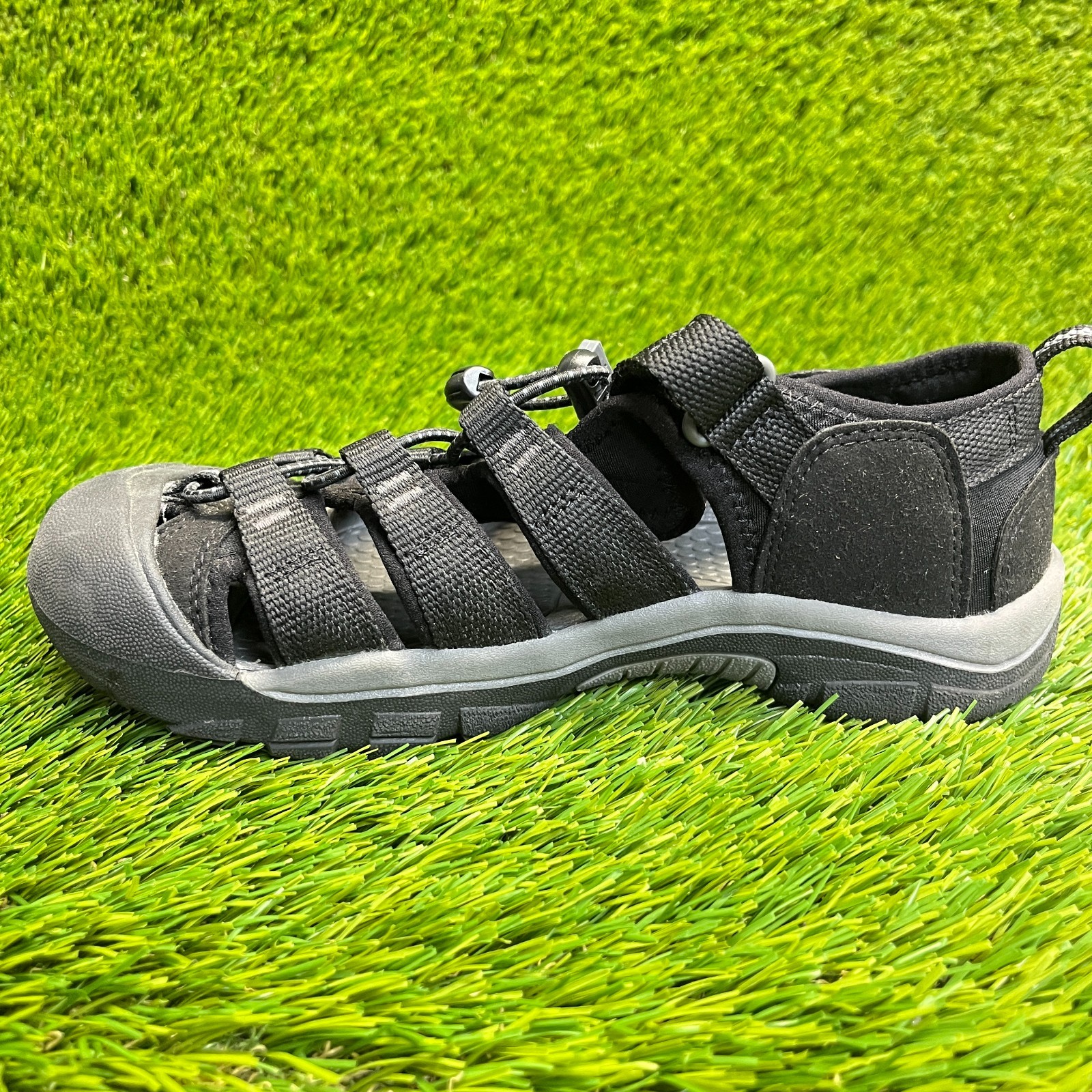 Sandali Keen Newport H2 da ragazzo taglia 5 anni neri grigi spiaggia passeggio outdoor escursionismo