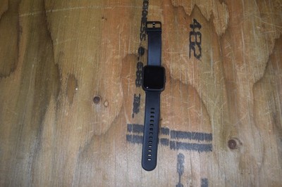 Fitbit Versa Smart Watch Black Silicone Band Fitness Tracker Heart Rate Monitor