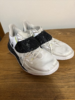 Nike Kyrie Low 3 Team Black White 2020 NIKE Kyrie Low 3 Team White/Black Shoes Size 6 Athletic  main image 3
