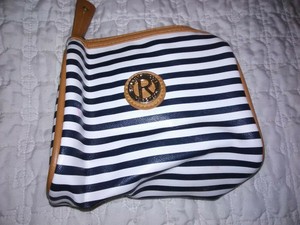 kenneth cole reaction makeup bag