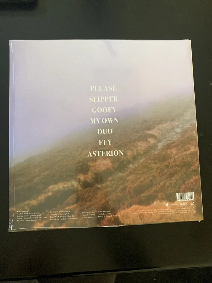 *NEW* Mastergrief Fey Vinyl (Album) Foto 3 de 3