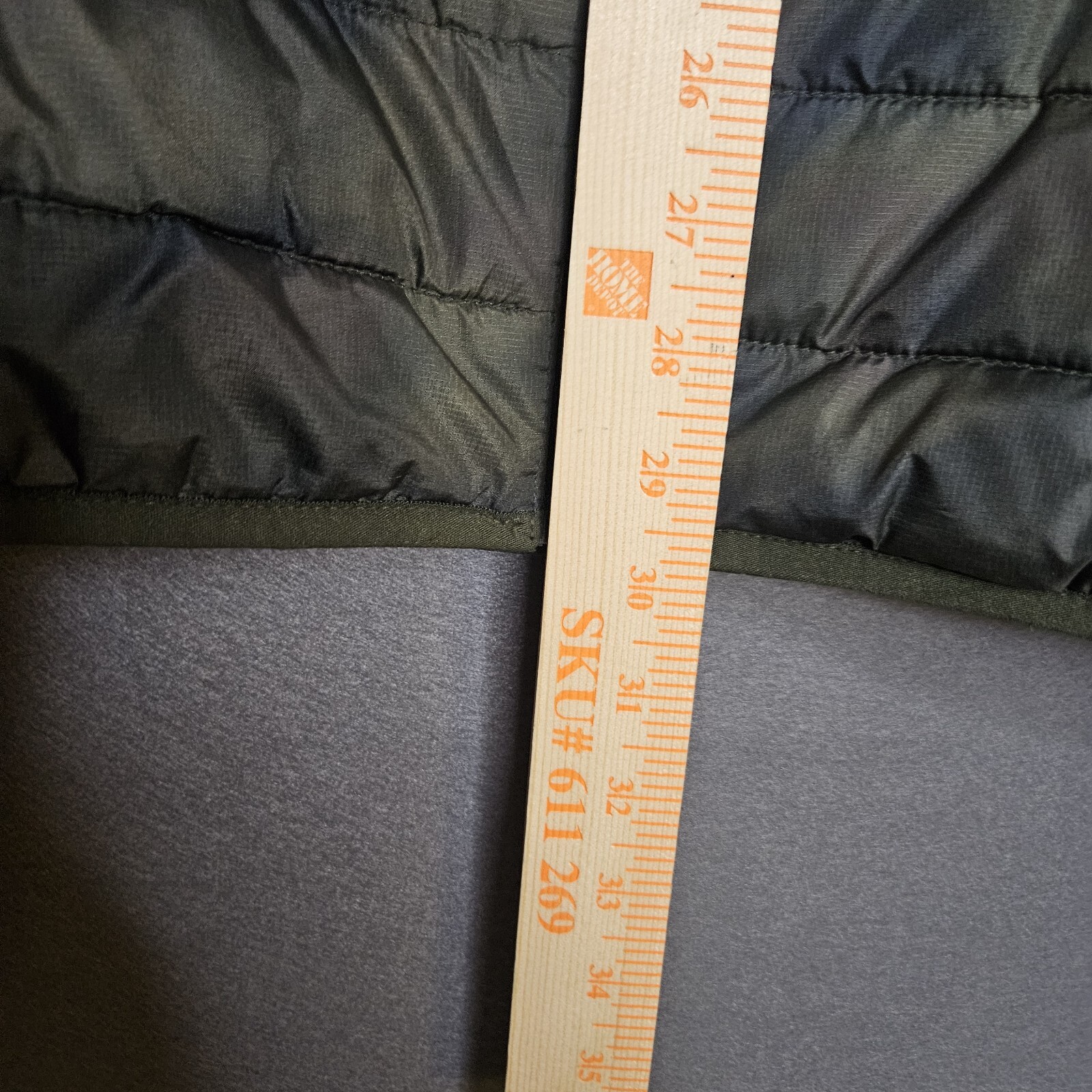 GAP Men's Medium ColdControl Lightweight Puffer J… - image 10