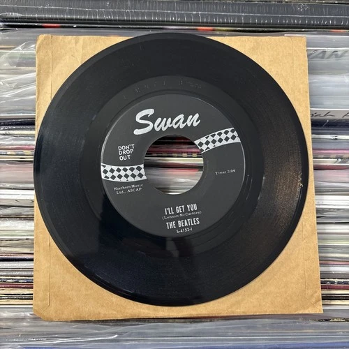 The Beatles She Loves You / I’ll Get You Vinyl 7” Record 45rpm 1964 Swan VG+