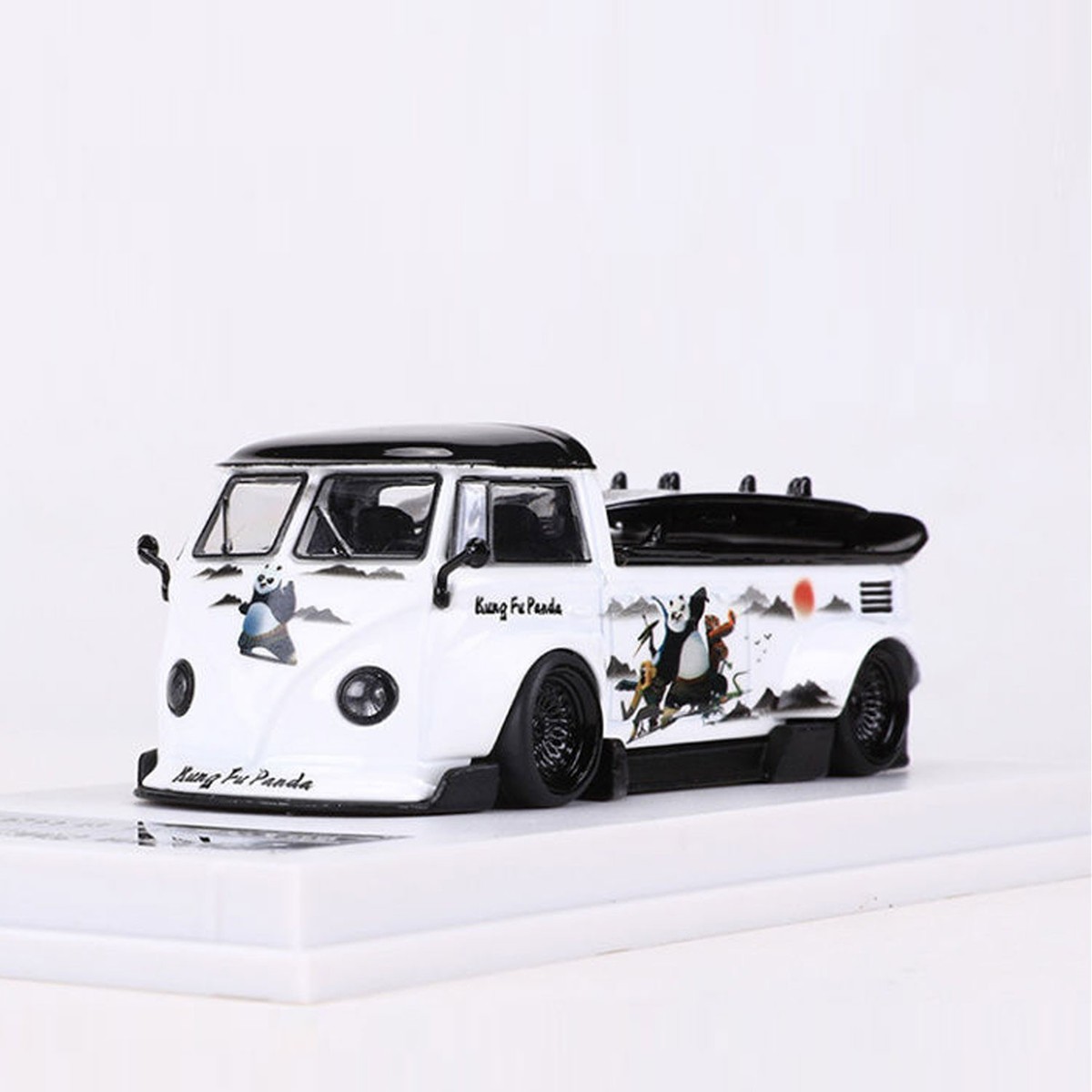 1:64 VW T1 RWB Kung Fu Panda Widebody Pickup Alloy Diecast Model