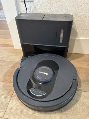 Shark AV2501S AI Ultra Robot Vacuum, with Matrix Clean, Home Mapping