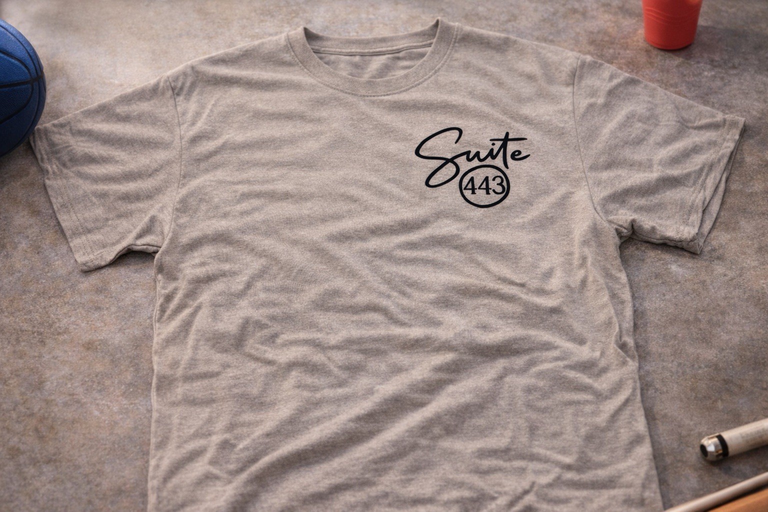 Suite 443 World Graphic T Shirt Gray Medium Front Back Print