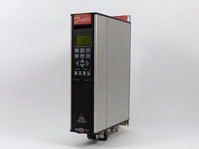 Danfoss VLT5003PT5B20STR3DLF00A00C0 VLT Frequency Inverter 3.1kVa