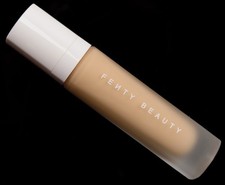 Fenty Soft 'Lit Natrually Luminous Longwear Foundation color 260 full size