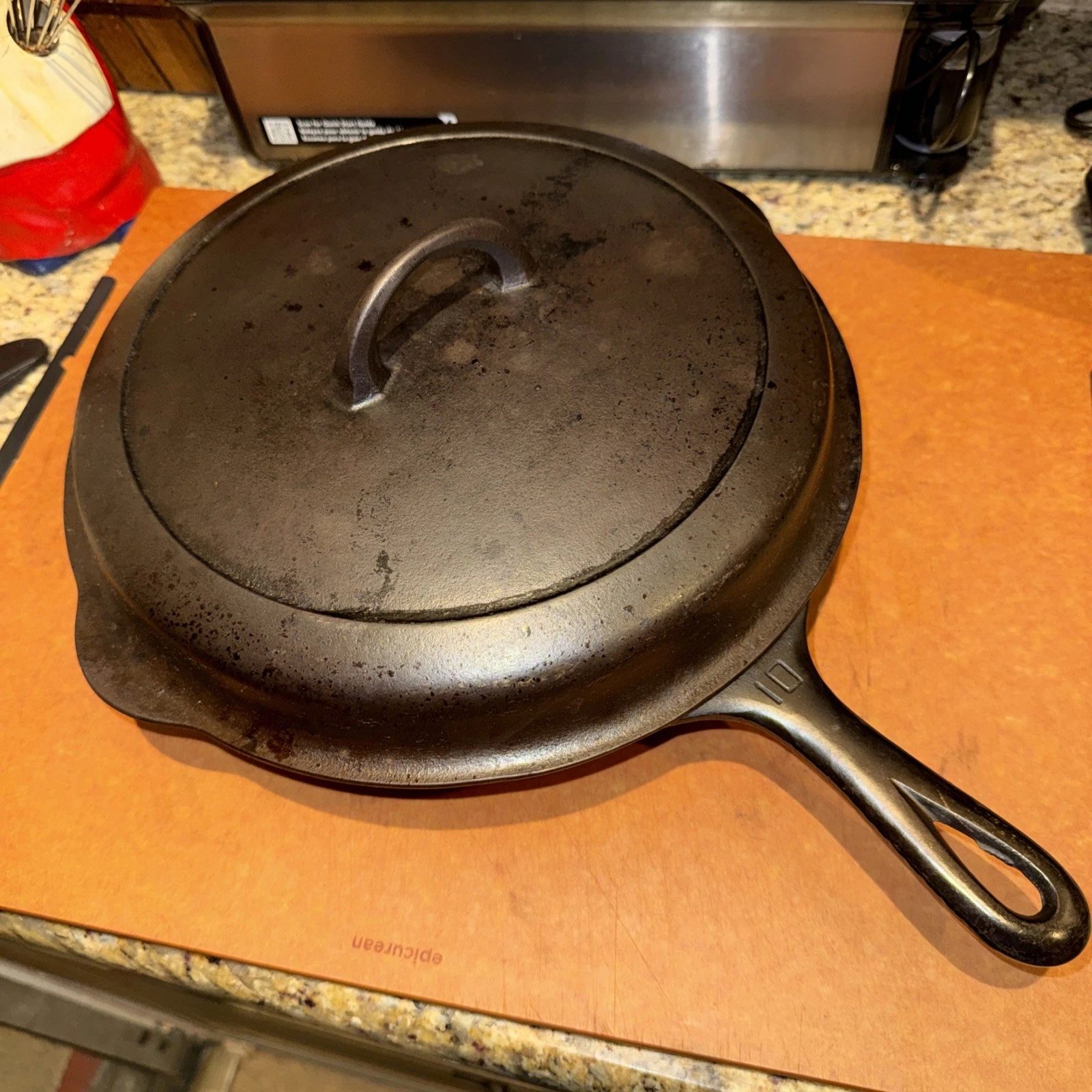 Griswold Cast Iron #10 Small Block Logo Skillet 716 & Dome Lid 1100 MAKE A OFFER