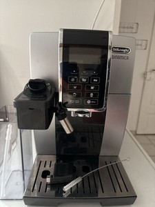 De'Longhi Dinamica ECAM 352.57.SB Silber /schwarz