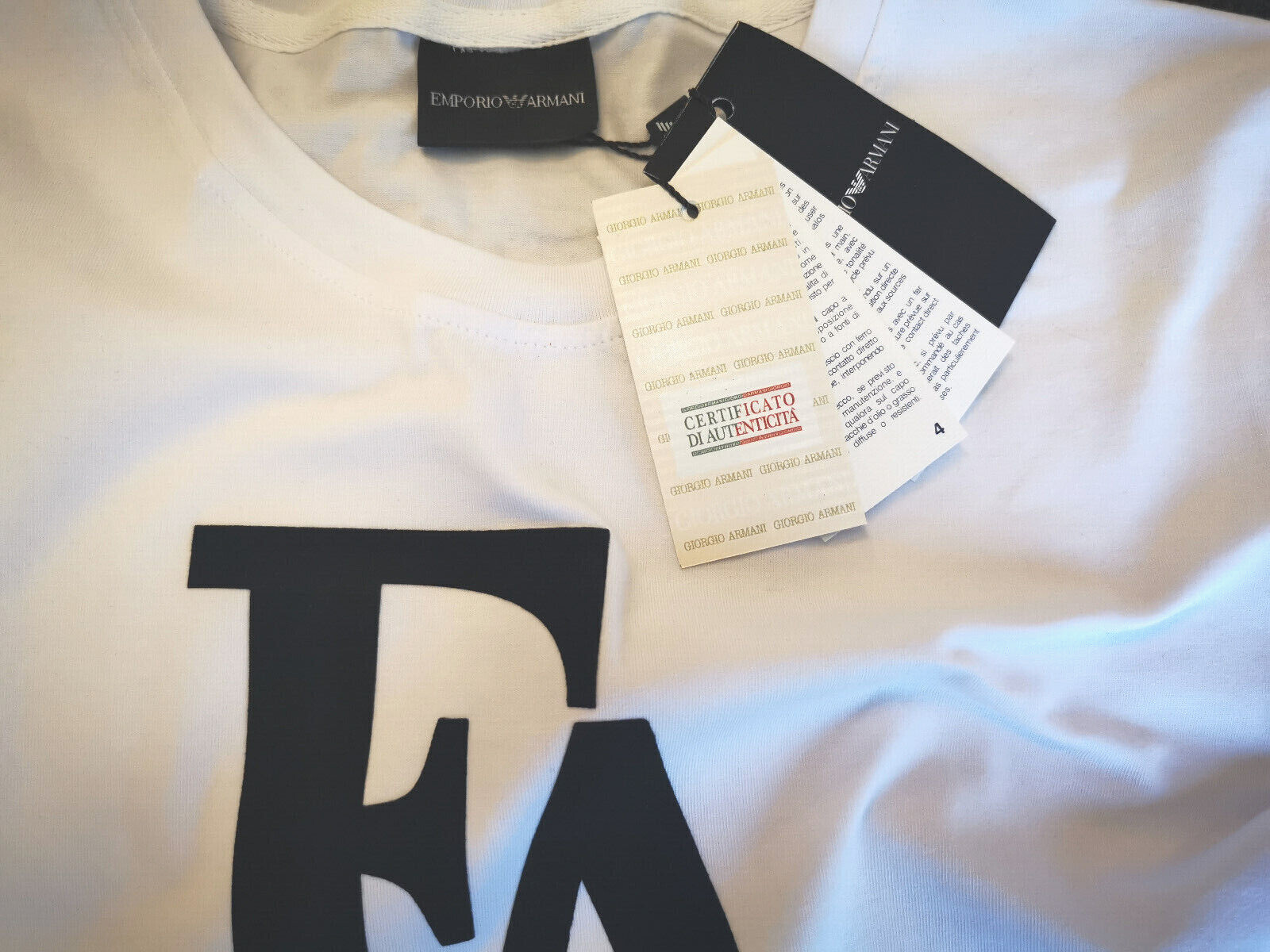 EMPORIO ARMANI White T-shirt EA velvet print Men's Tshirt- Size.: M L XL New