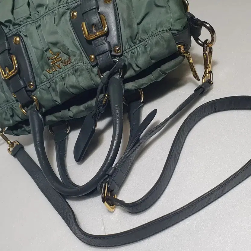 Prada Genuine Tote Bag Sherring Details Spacious Daily Bag thumbnail 9