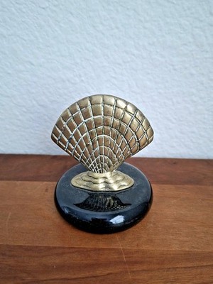 VTG Coastal Brass Sea Shell Clam Paperweight Black Marble Base 3'' MCM