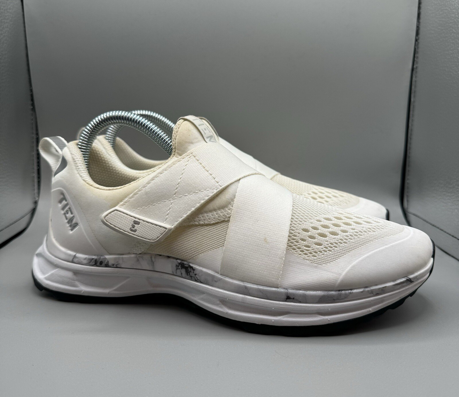 TIEM SLIPSTREAM Cycling Shoes Spin Cleats Women’s Size 7 US White Marble