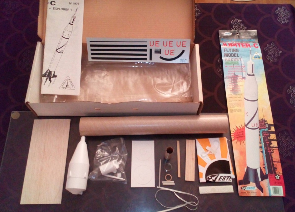 Maquette Fusée Estes Jupiter-C échelle 1/35 – Kit Rare édition 1976 (1987-89) – Collection USA