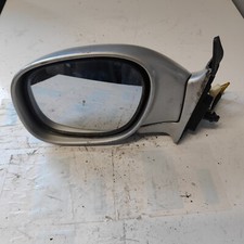 1999 TOYOTA RAV4 PASSENGER SIDE WING MIRROR SILVER E6 010053