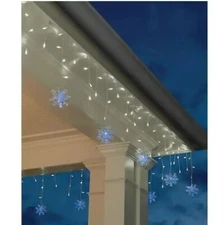 Home Accents Holiday 70 Cool White Dome Icicle Lights With "5" 3D Snowflakes NEW