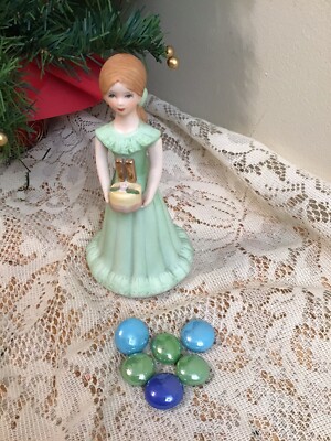 Vtg Growing Up Birthday Girls Age 11 Porcelain Brunette Figurine 1982 Enesco
