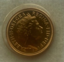 Gold Sovereign Elizabeth II year 2000 Brilliant Uncirculated