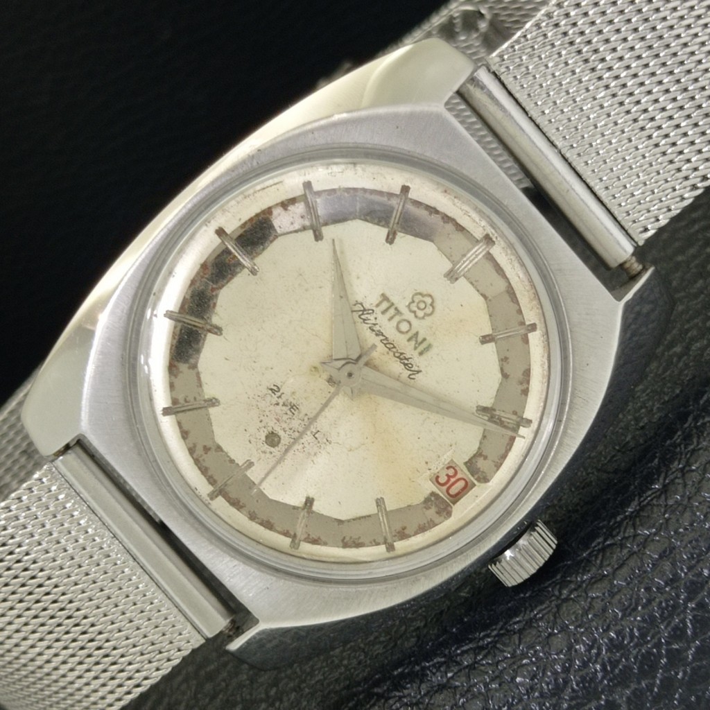 WATCH VINTAGE AIRMASTER MENS TITONI 2409 TITOFLEX SWISS a700332-1 ORIGINAL DIAL - vintagewatches.pk