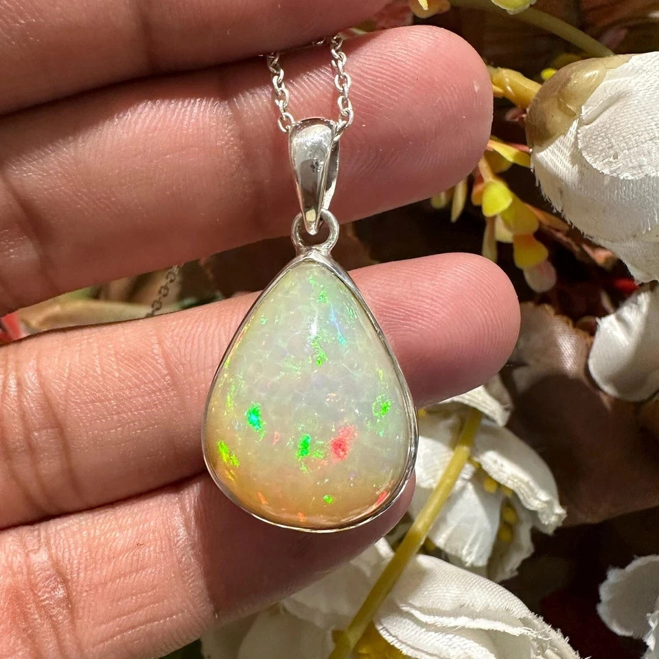 Natural 15 Ct Multicolor Opal 925 Solid Silver Pendant Gemstone Pear Cut