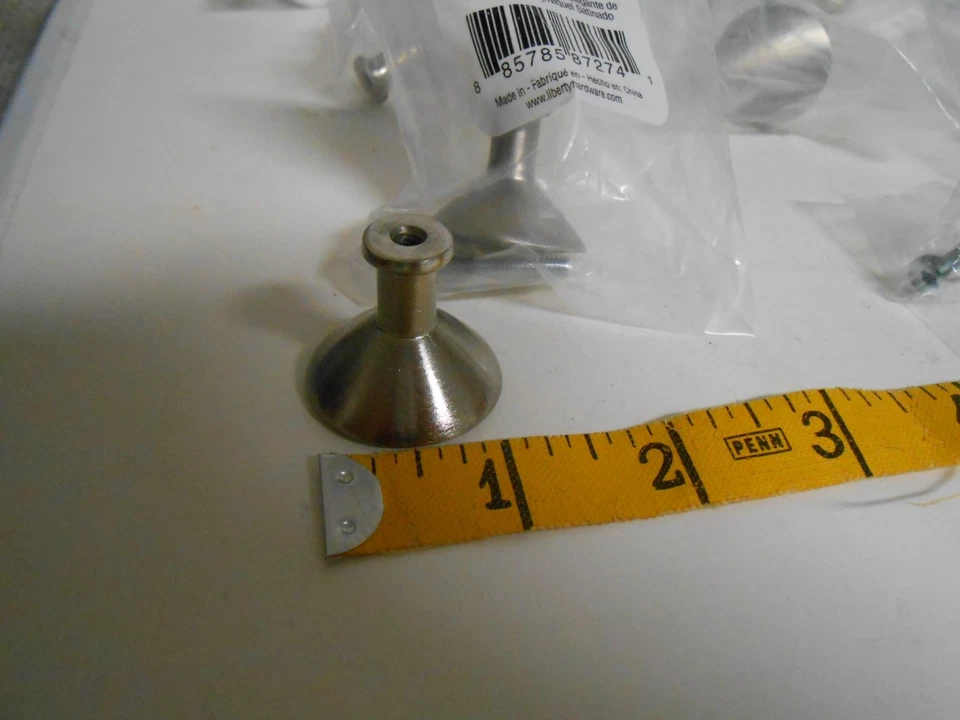 19 Pack Brainerd P47119W-SN-C Classy Round Knobs Satin Nickel New - Image 4 of 4