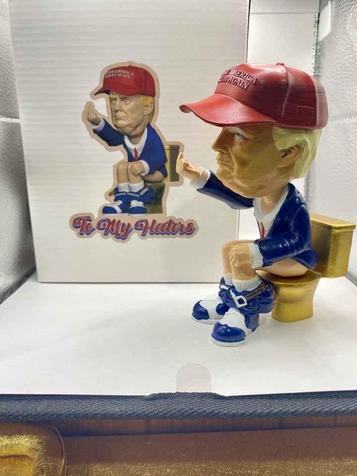 唐纳德·特朗普摇头娃娃 SE “To My Haters” 购买前阅读清单说明 — 第 2/3 张图片