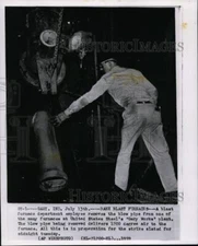 1959 Press Photo Employee removed the blow pipe from furnace at US Steel plant