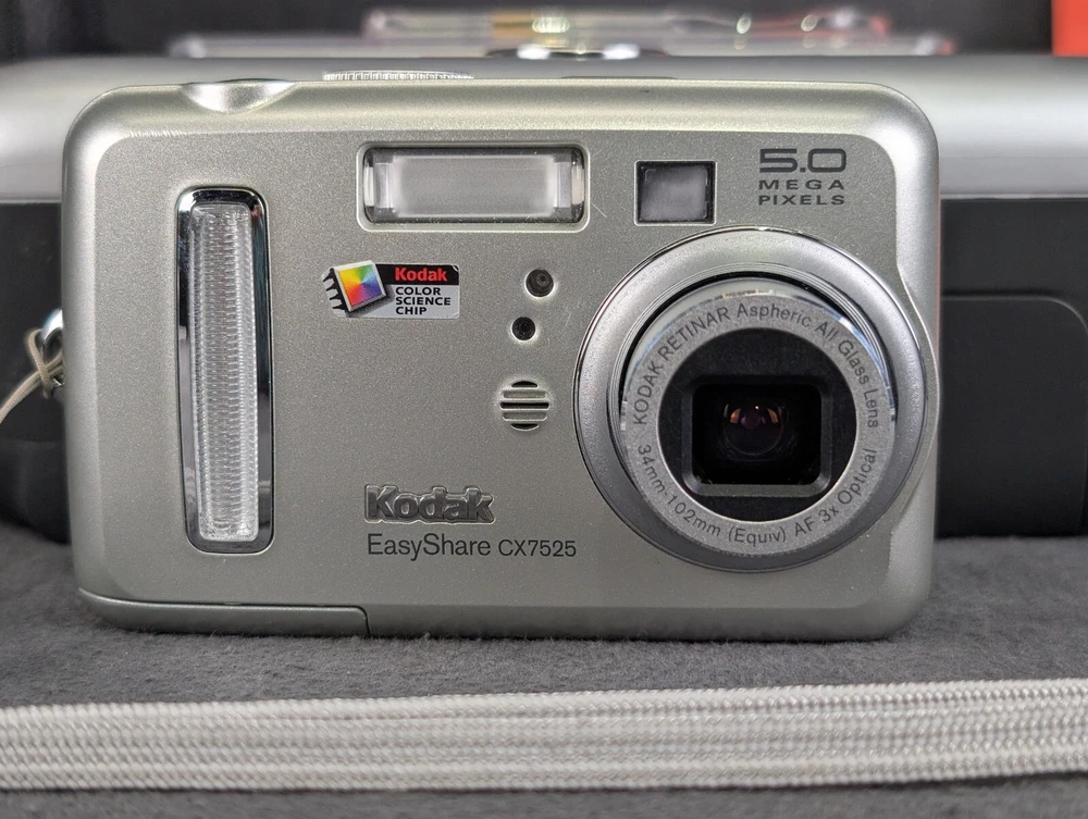 Kodak EasyShare Digital Photo Printer Dock Series 3 w/Camera Untested Huge Lot